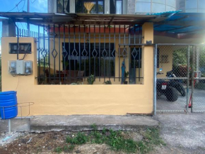 Casa de Alojamiento Muyuyo House